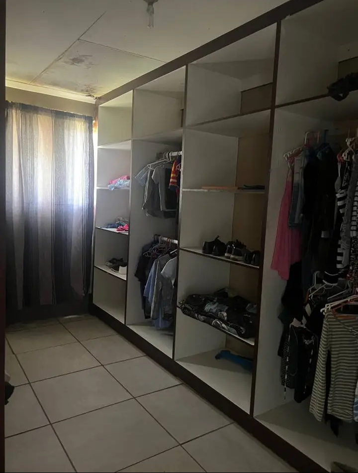 4 Bedroom Property for Sale in Roosheuwel North West